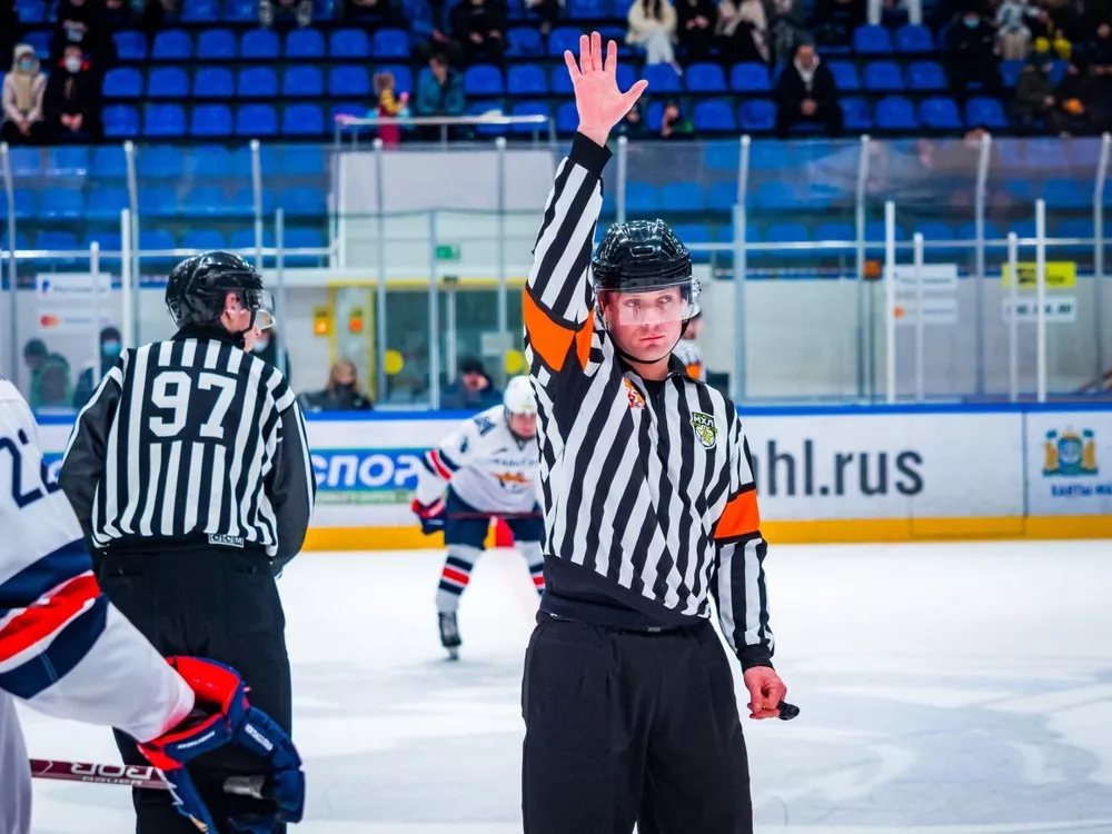 Судьи в МХЛ