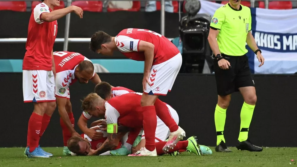 Спасение Кристиана Эриксена Спасение Кристиана Эриксена