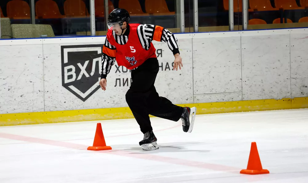 Подготовка судей в хоккее