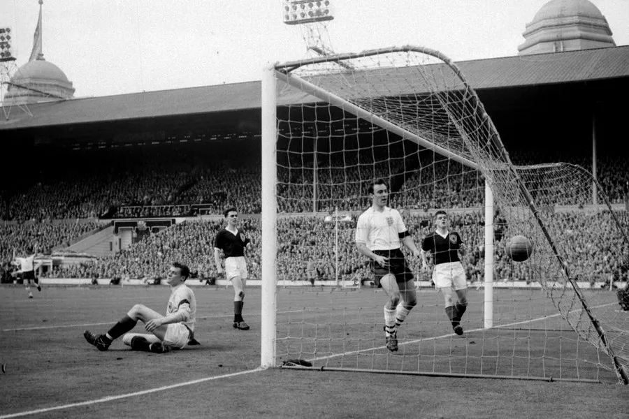 Первый международный матч