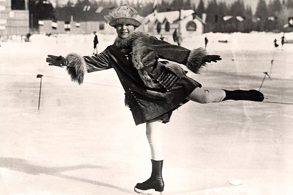 Фигуристка Соня Хени