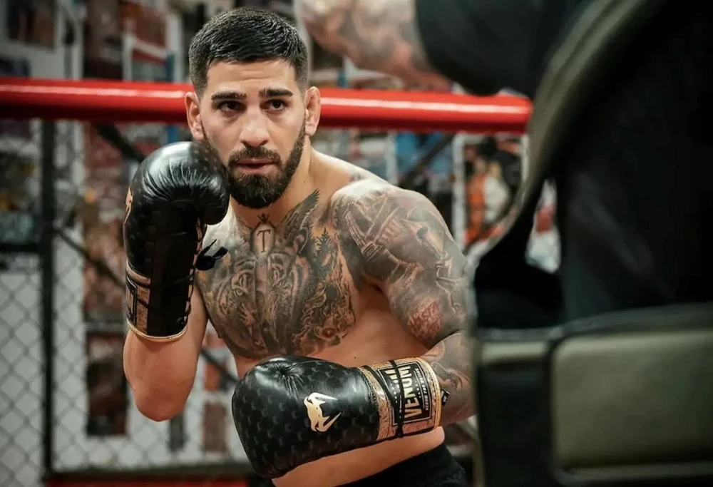 Илия Топурия