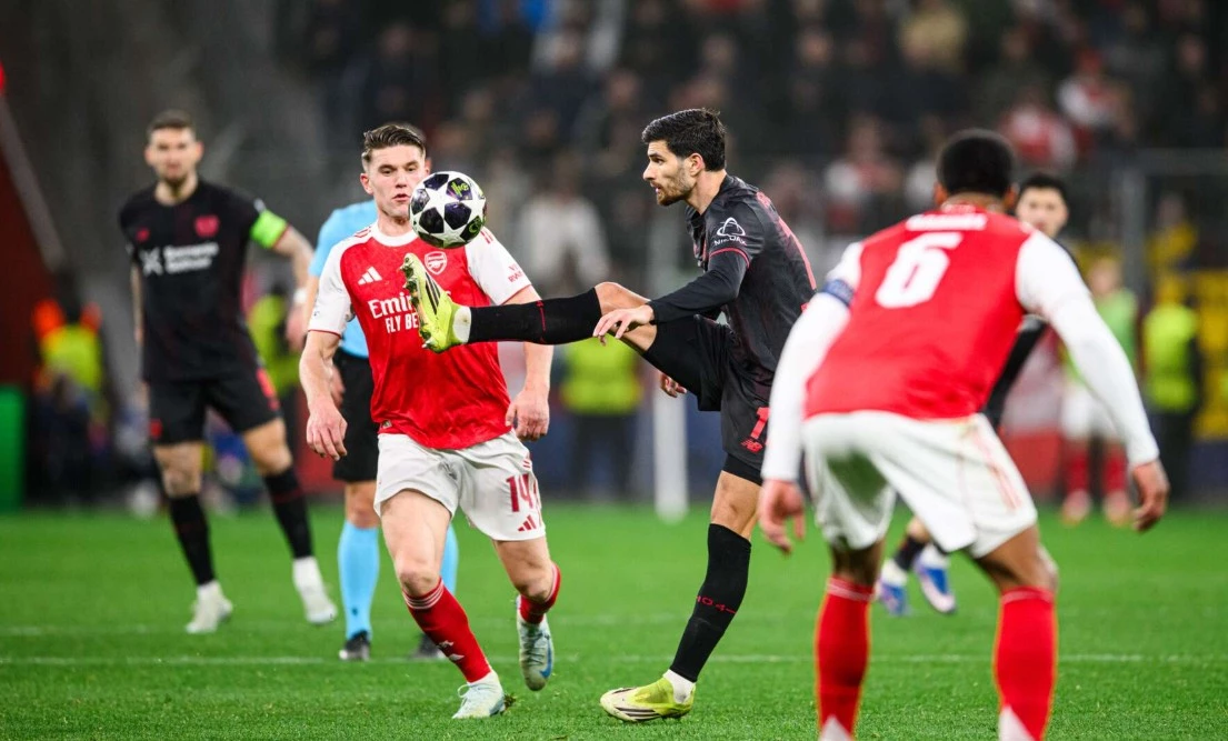 Арсенал – Байер