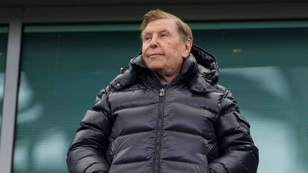 Пини Захави