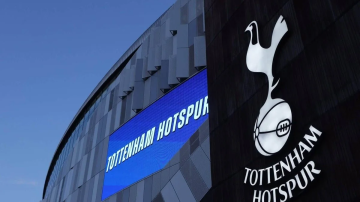 «Тоттенхэм» назначил Де Дзерби главным тренером «Тоттенхэм» назначил Де Дзерби главным тренером