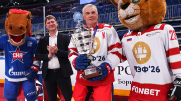 Команда «Бизнес» выиграла FONBET Кубок Росконгресса по хоккею на ПМЭФ 