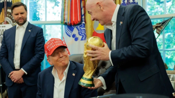 Трамп рассказал об идее провести чемпионат мира в США и Китае